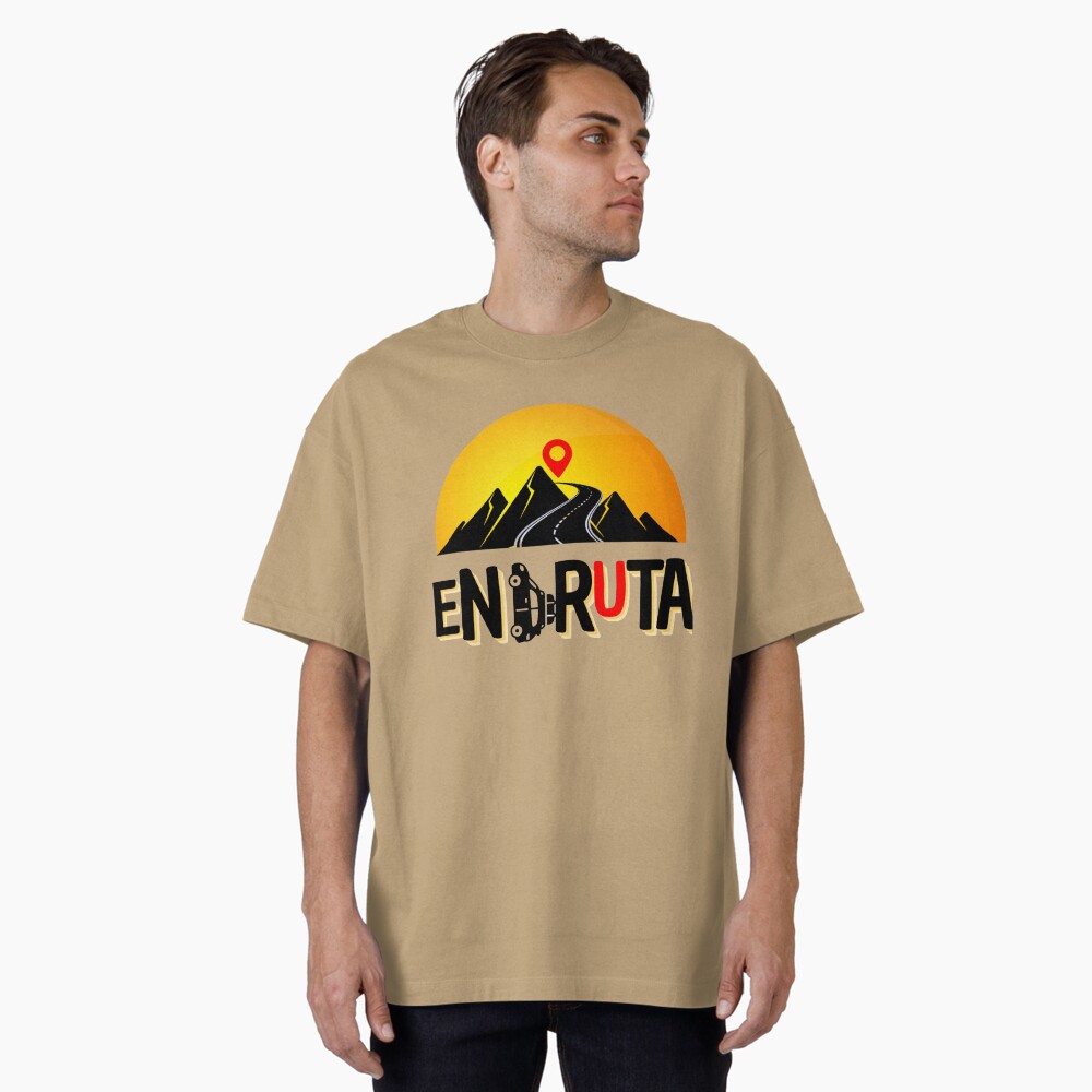 Vista previa del artículo con la obra «Camiseta oversize», diseñado y vendido por shellymope.