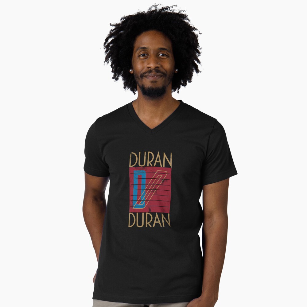Aperçu de l'œuvre T-shirt col V créée et vendue par koiterwewa.