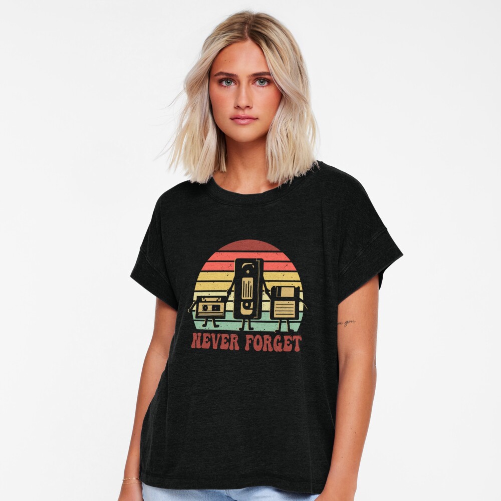 Aperçu de l'œuvre T-shirt décontracté créée et vendue par FernaRoje.