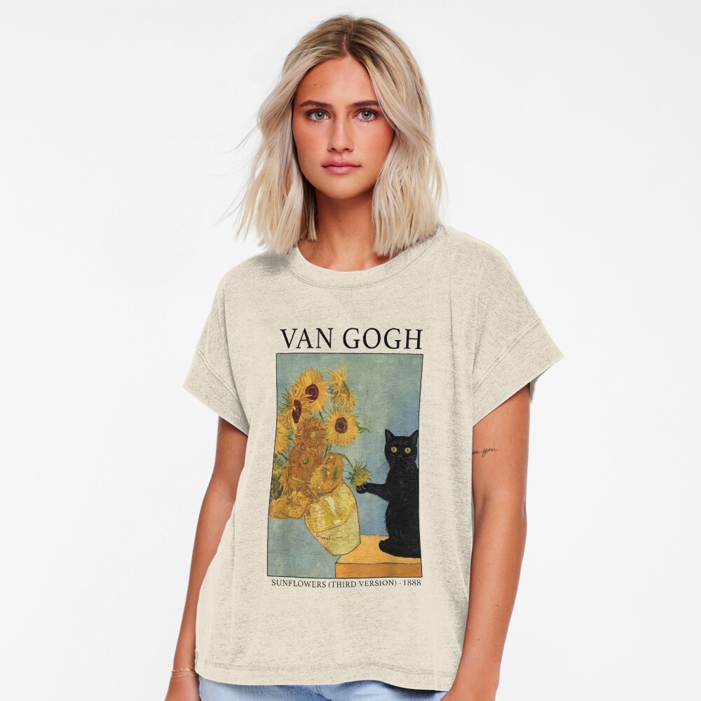 Artikel-Vorschau von Locker geschnittenes T-Shirt, designt und verkauft von BASKF.