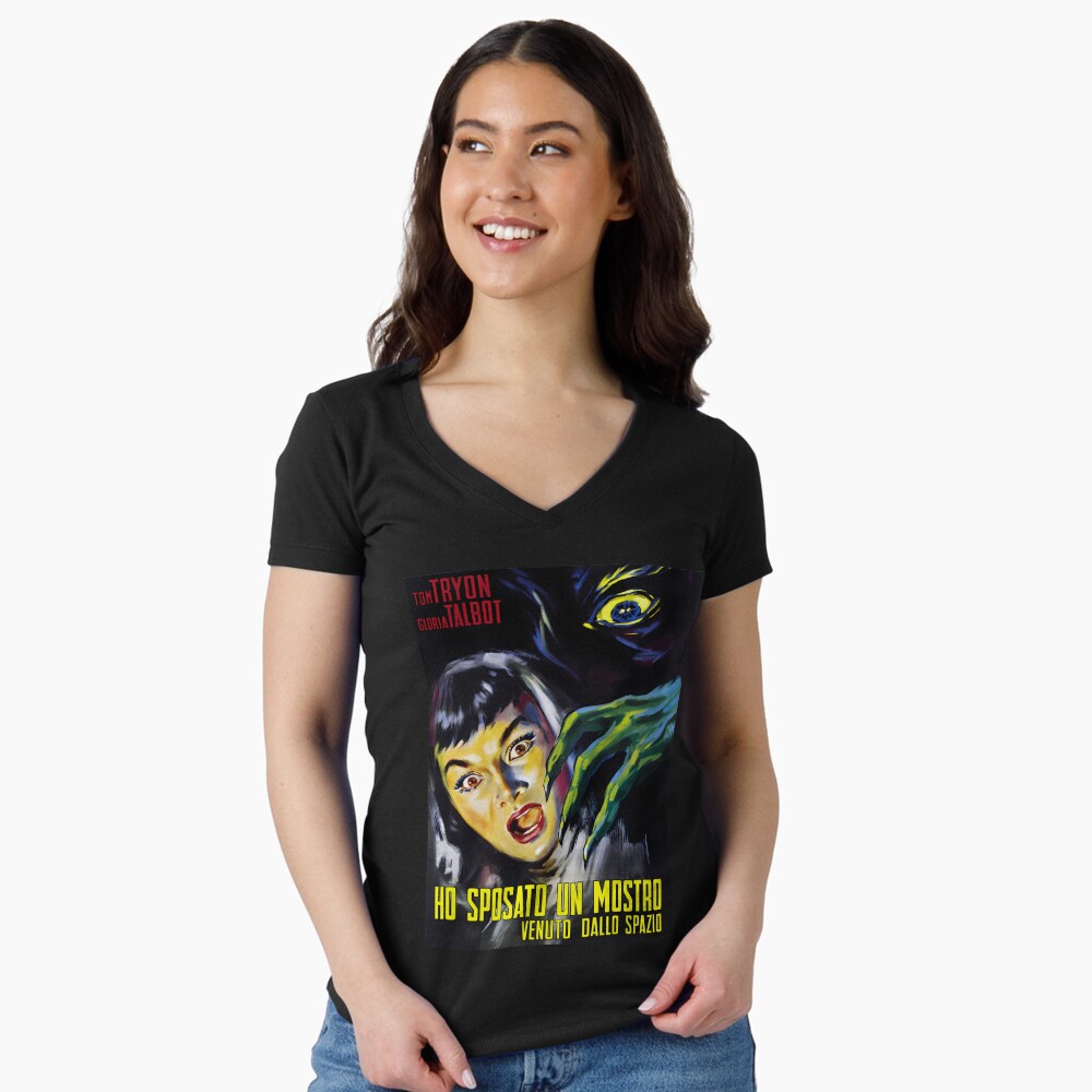 Vista previa del artículo con la obra «Camiseta entallada de cuello en V», diseñado y vendido por WiliGomez.