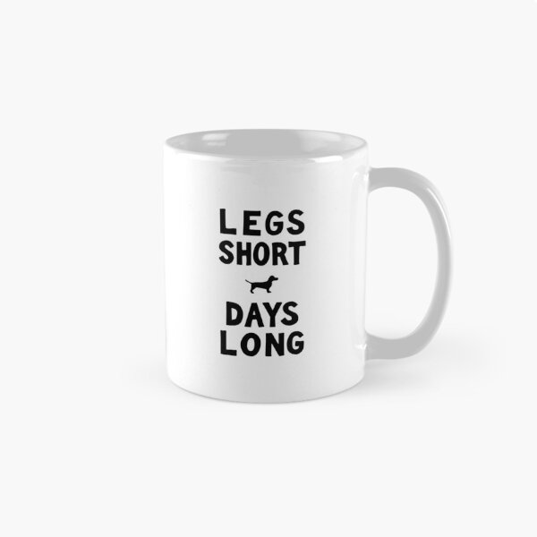 Aperçu de l'œuvre Citation drôle sur le teckel : « Jambes courtes, jours longs » | Noir créée et vendue par pick-o-print.
