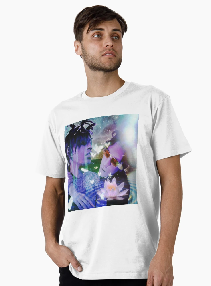 Aperçu 2 sur 4. T-shirt premium avec l'œuvre Édition de fan de Bladee 6 créée et vendue par lesson.wound.