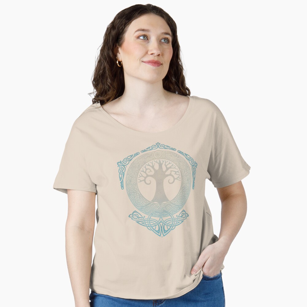 Vista previa del artículo con la obra «Camiseta ancha», diseñado y vendido por RAIDHO.