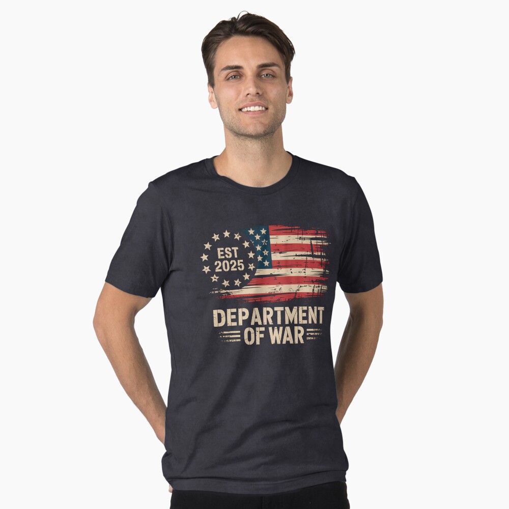 Aperçu de l'œuvre T-shirt délavé vintage créée et vendue par TorjeARTStore.