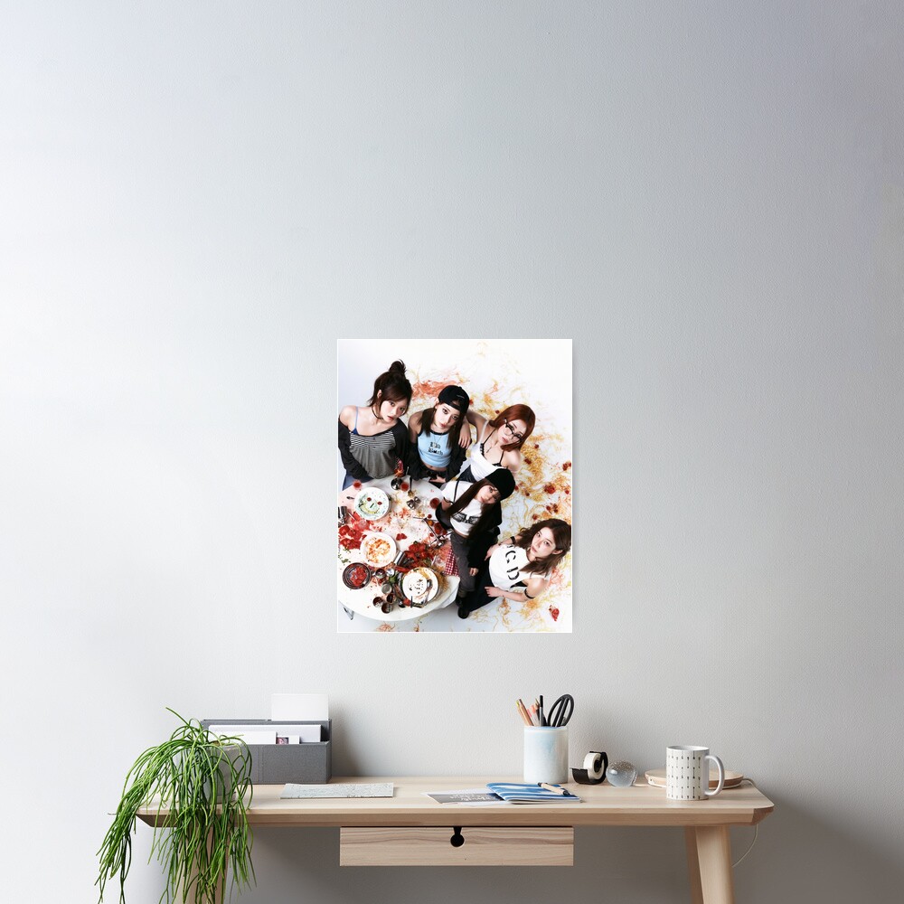 Vista previa del artículo con la obra «Póster», diseñado y vendido por trengeee.