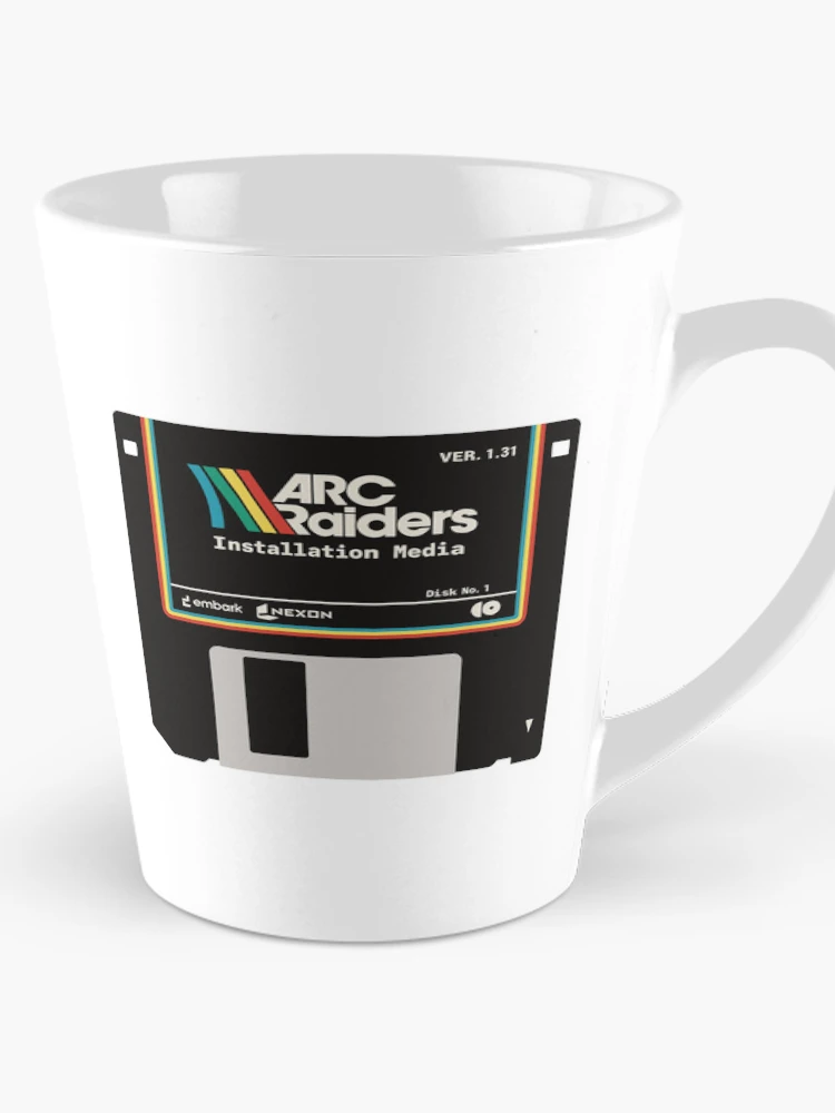 Imagen 1 de 4, Taza de café con la obra Disquete de Arc Raiders, diseñada y vendida por FreshArtFusion.