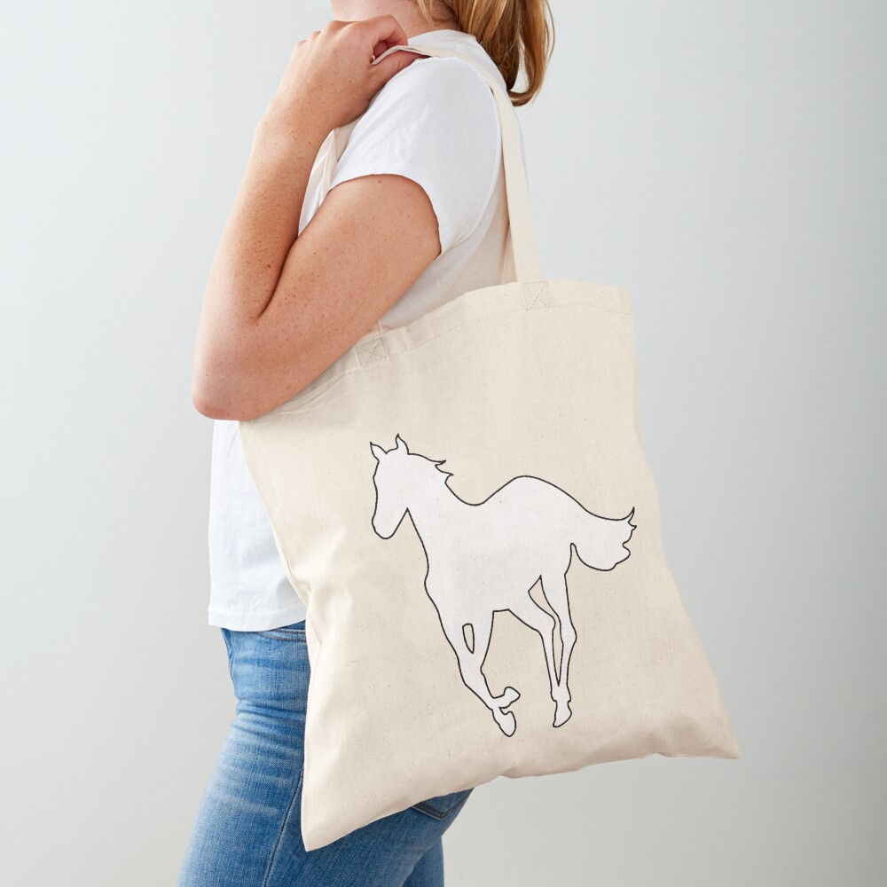 Aperçu de l'œuvre Tote bag classique créée et vendue par dorfaces.