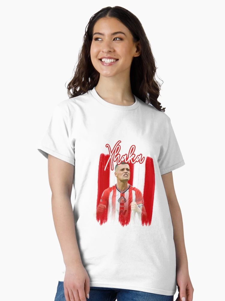 Thumbnail 3 von 7, Classic T-Shirt, Xhaka Sunderland Fan-Art | Fußballdesign in Rot und Weiß mit Pinselstrichen designt und verkauft von Pokah79.