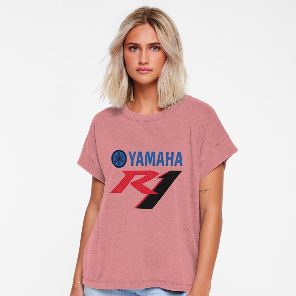 Artikel-Vorschau von Locker geschnittenes T-Shirt, designt und verkauft von enzoade.