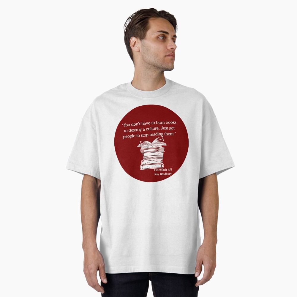 Vista previa del artículo con la obra «Camiseta oversize», diseñado y vendido por Ink&Iron.