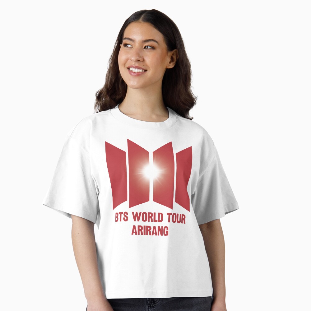 Aperçu de l'œuvre T-shirt boxy créée et vendue par EunsooLee.