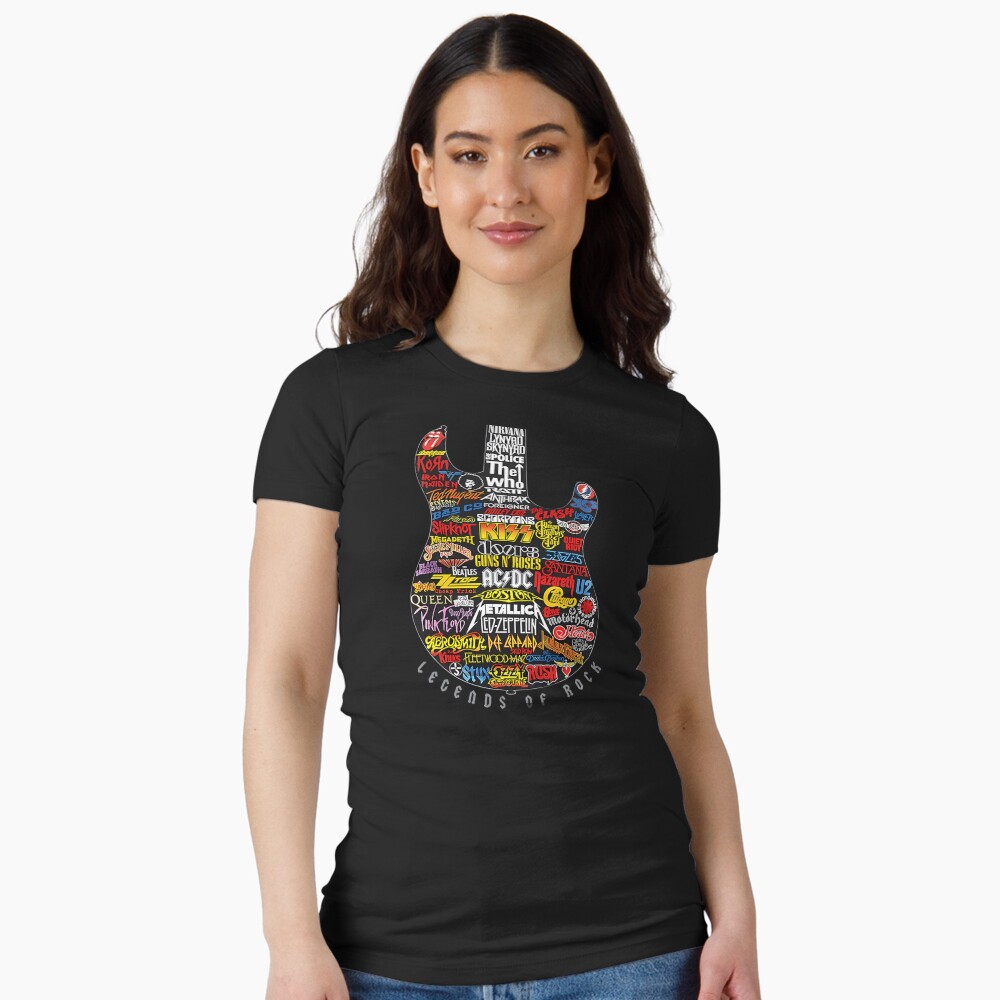 Aperçu de l'œuvre T-shirt moulant créée et vendue par Just4you-LK.