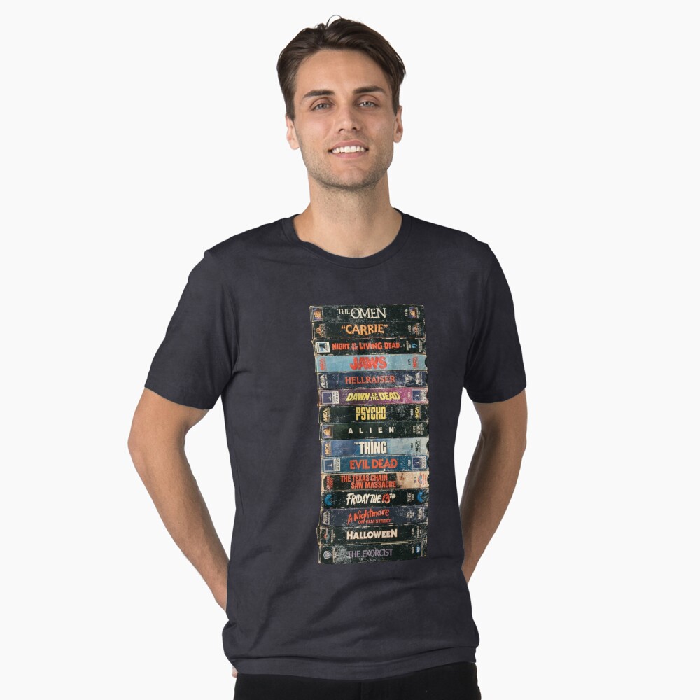 Aperçu de l'œuvre T-shirt délavé vintage créée et vendue par codeEapparel.