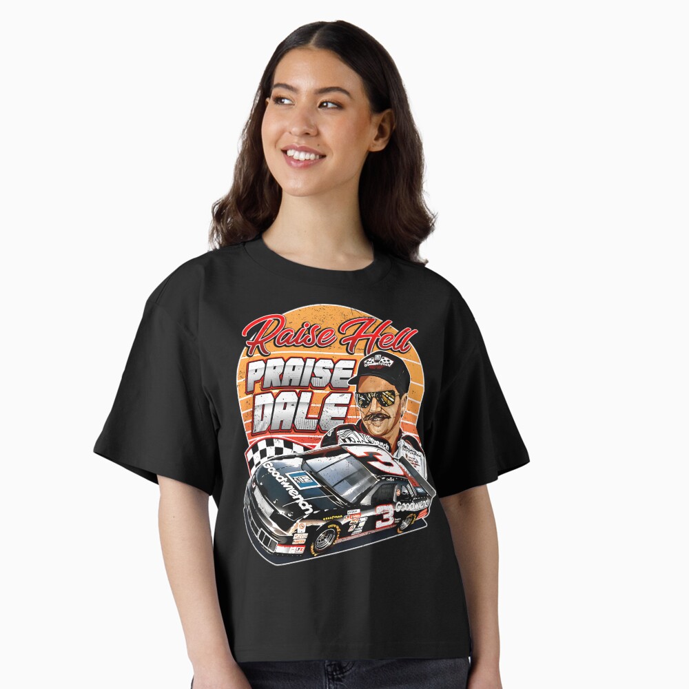 Vista previa del artículo con la obra «Camiseta holgada boxy», diseñado y vendido por gundix.