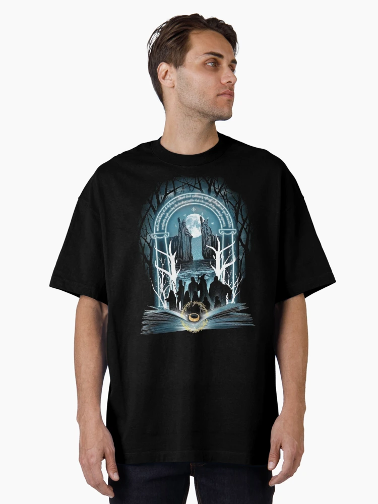 Imagen 2 de 7, Camiseta oversize con la obra Libros de magia, diseñada y vendida por HepticWives.