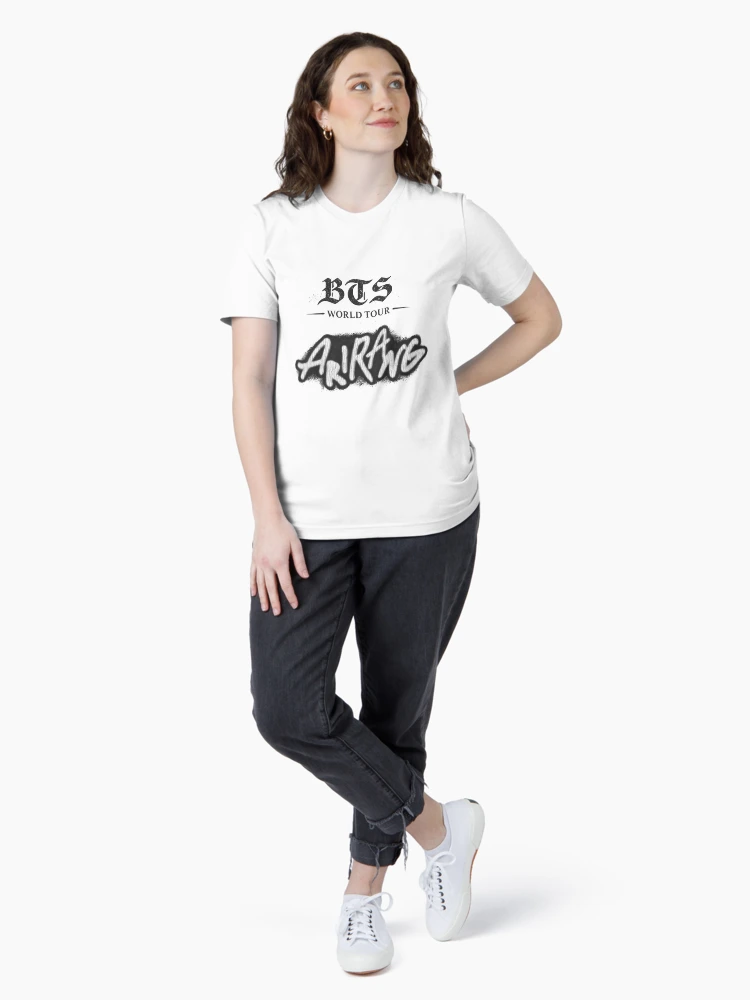 Imagen 4 de 7, Camiseta esencial con la obra BTS Arirang World Tour, diseñada y vendida por moamaxshop.