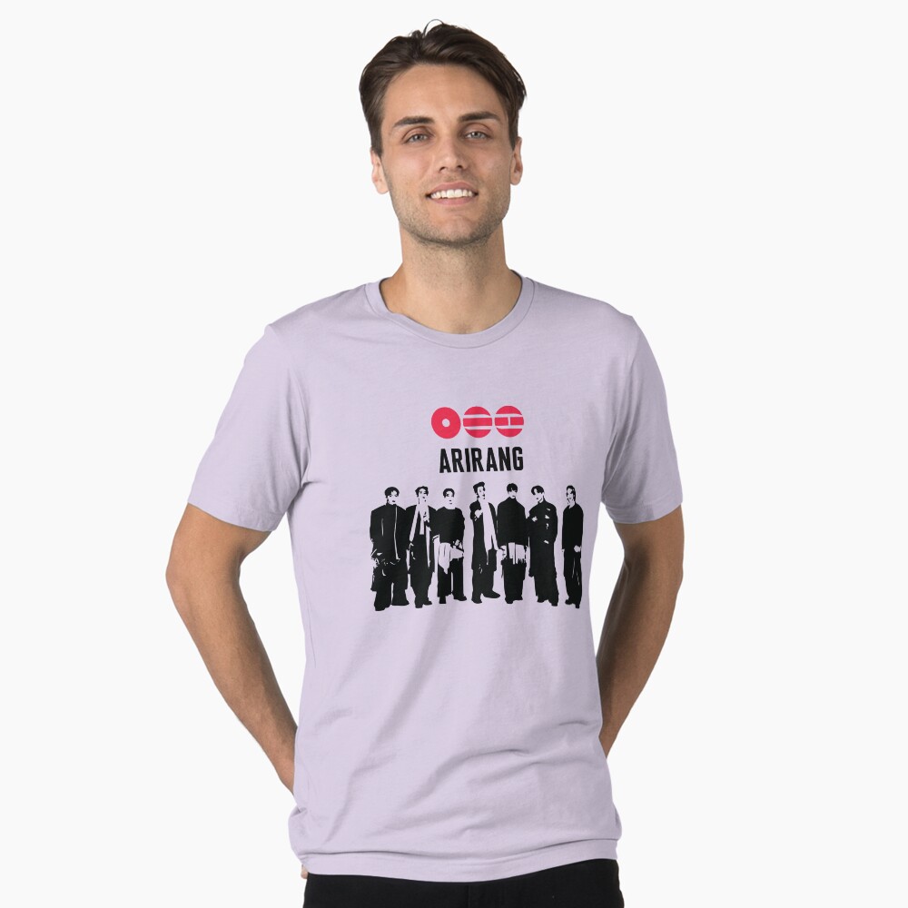 Vista previa del artículo con la obra «Camiseta vintage con efecto desgastado», diseñado y vendido por Chonk+Marcie.