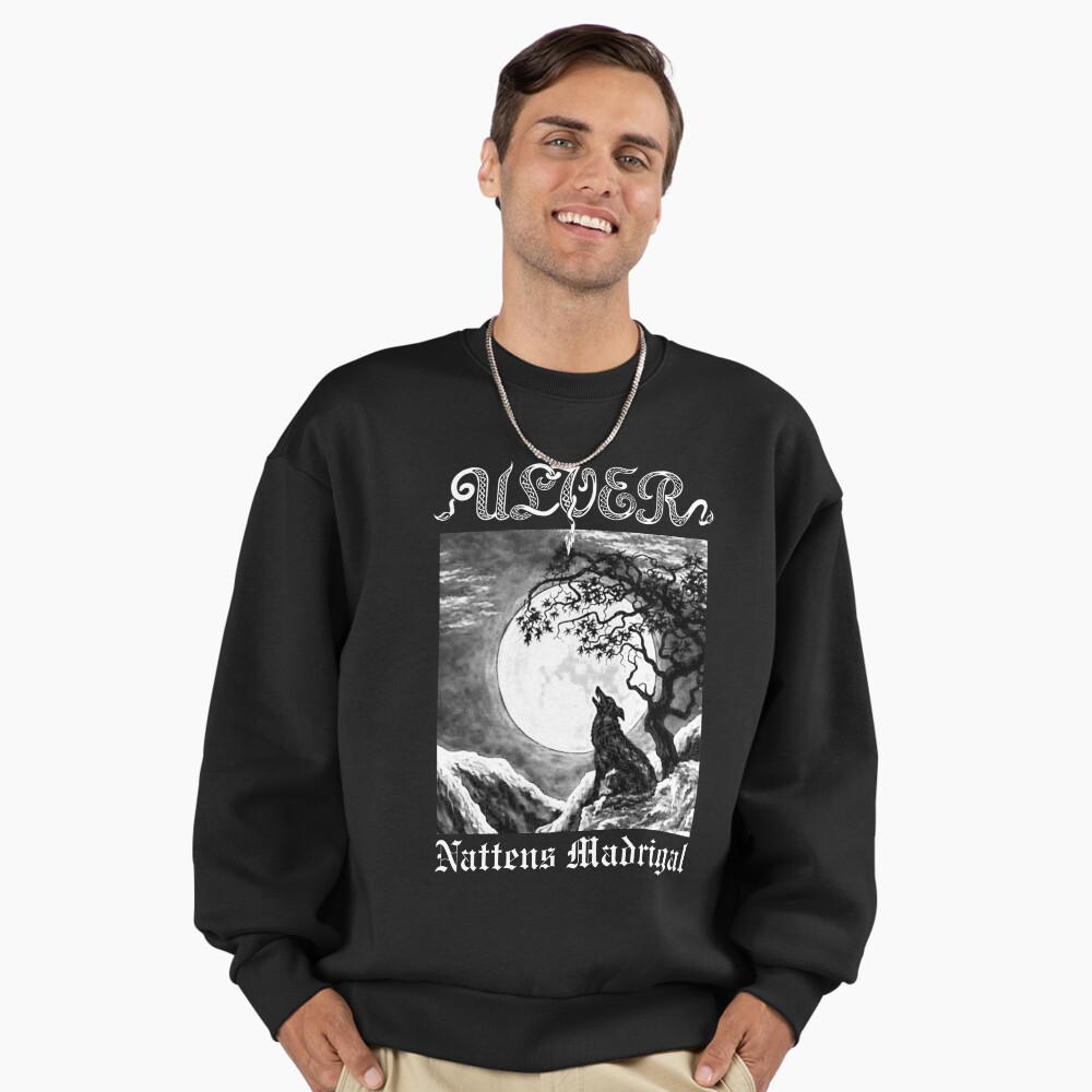 Vista previa del artículo con la obra «Sudadera oversize prémium», diseñado y vendido por morbidmetal.
