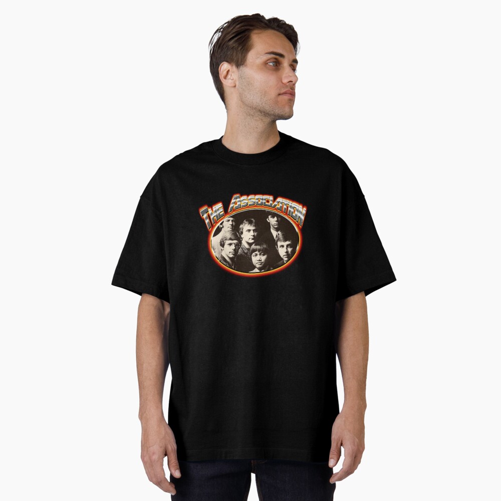 Aperçu de l'œuvre T-shirt oversize créée et vendue par billiasbros.