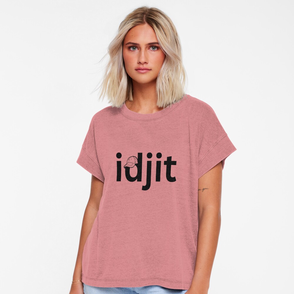 Artikel-Vorschau von Locker geschnittenes T-Shirt, designt und verkauft von Heeby Jeebys.