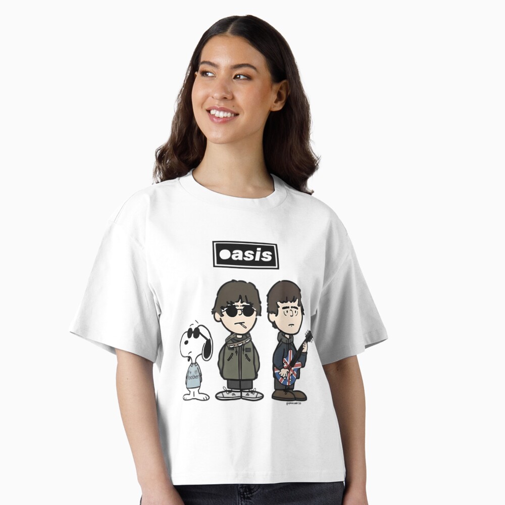 Vista previa del artículo con la obra «Camiseta holgada boxy», diseñado y vendido por OnayDesignUK.