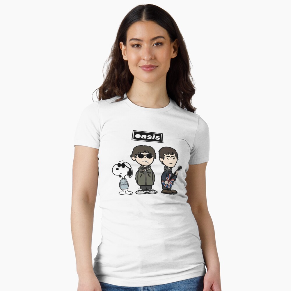 Vista previa del artículo con la obra «Camiseta entallada», diseñado y vendido por OnayDesignUK.