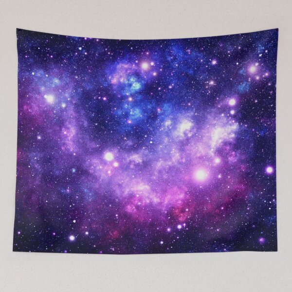 Aperçu de l'œuvre Nébuleuse de la galaxie violette et bleue créée et vendue par 2sweetsDesign.