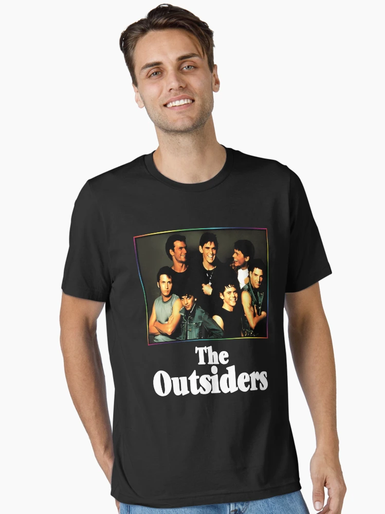 Thumbnail 2 von 7, Essential T-Shirt, Die Outsider designt und verkauft von SproutSmile.