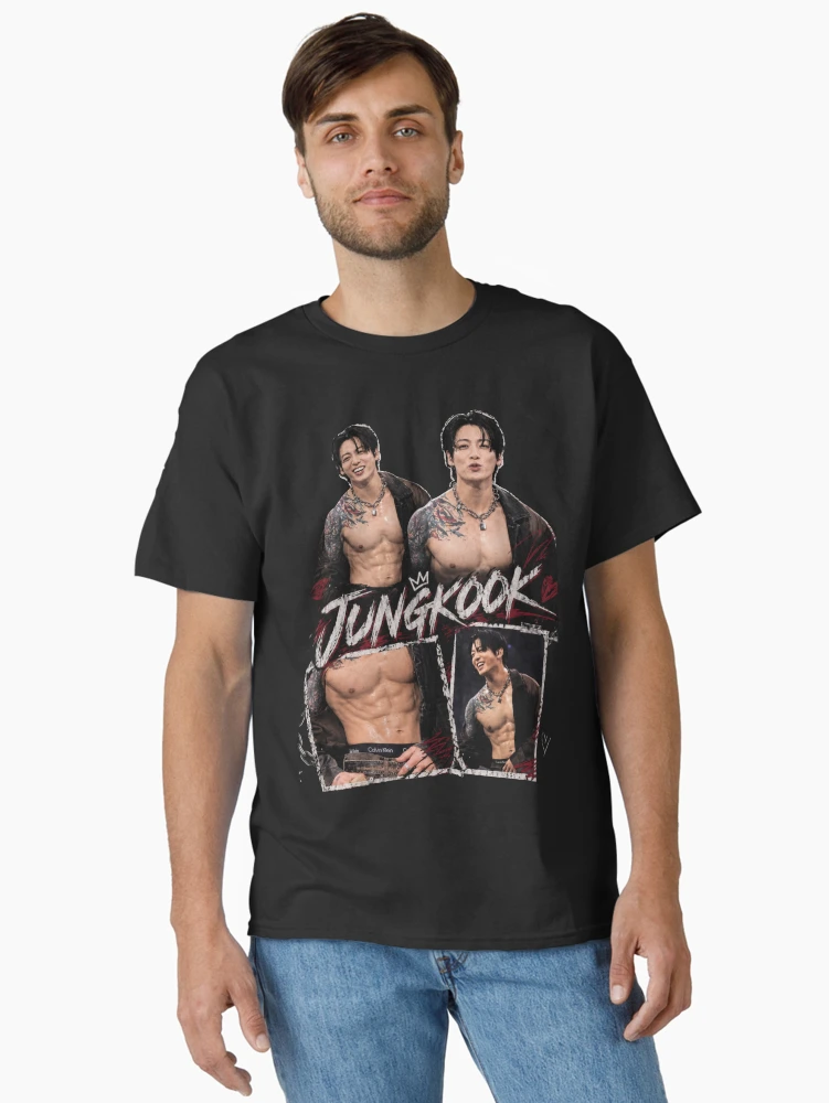 Imagen 2 de 7, Camiseta clásica con la obra JEON JUNGKOOK: Maknae dorado , diseñada y vendida por JTitli.