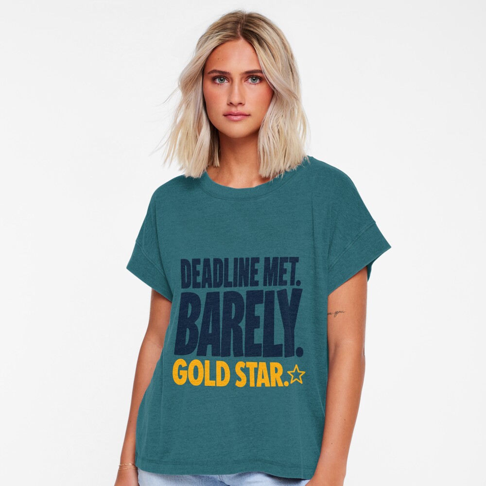 Artikel-Vorschau von Locker geschnittenes T-Shirt, designt und verkauft von Fun2Fentastic.