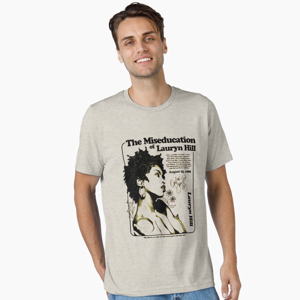 Aperçu de l'œuvre T-shirt essentiel créée et vendue par Velmoraq.