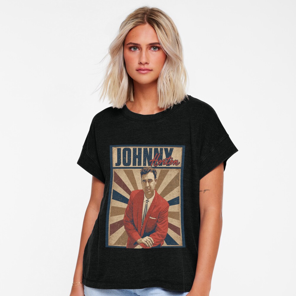 Aperçu de l'œuvre T-shirt décontracté créée et vendue par FloraPlantTees.