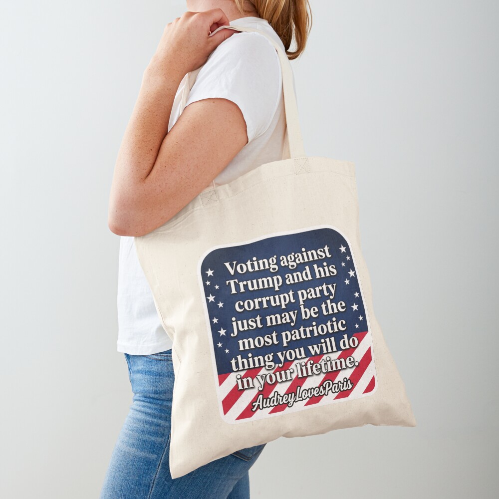 Aperçu de l'œuvre Tote bag classique créée et vendue par raedattia.