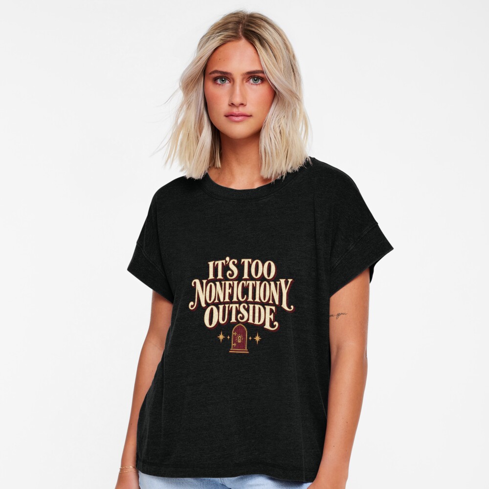 Artikel-Vorschau von Locker geschnittenes T-Shirt, designt und verkauft von HiPatti.