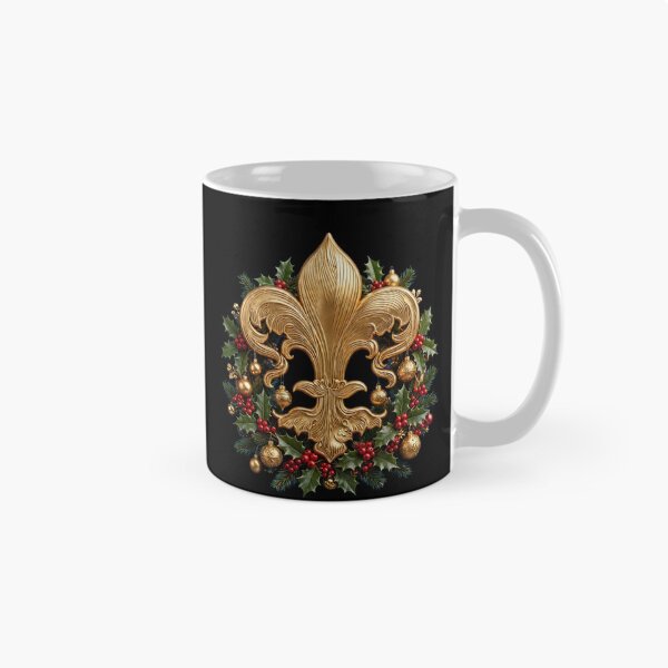 Aperçu de l'œuvre Couronne de Noël dorée avec fleurs de lys et baies de houx créée et vendue par ProjectNoah.