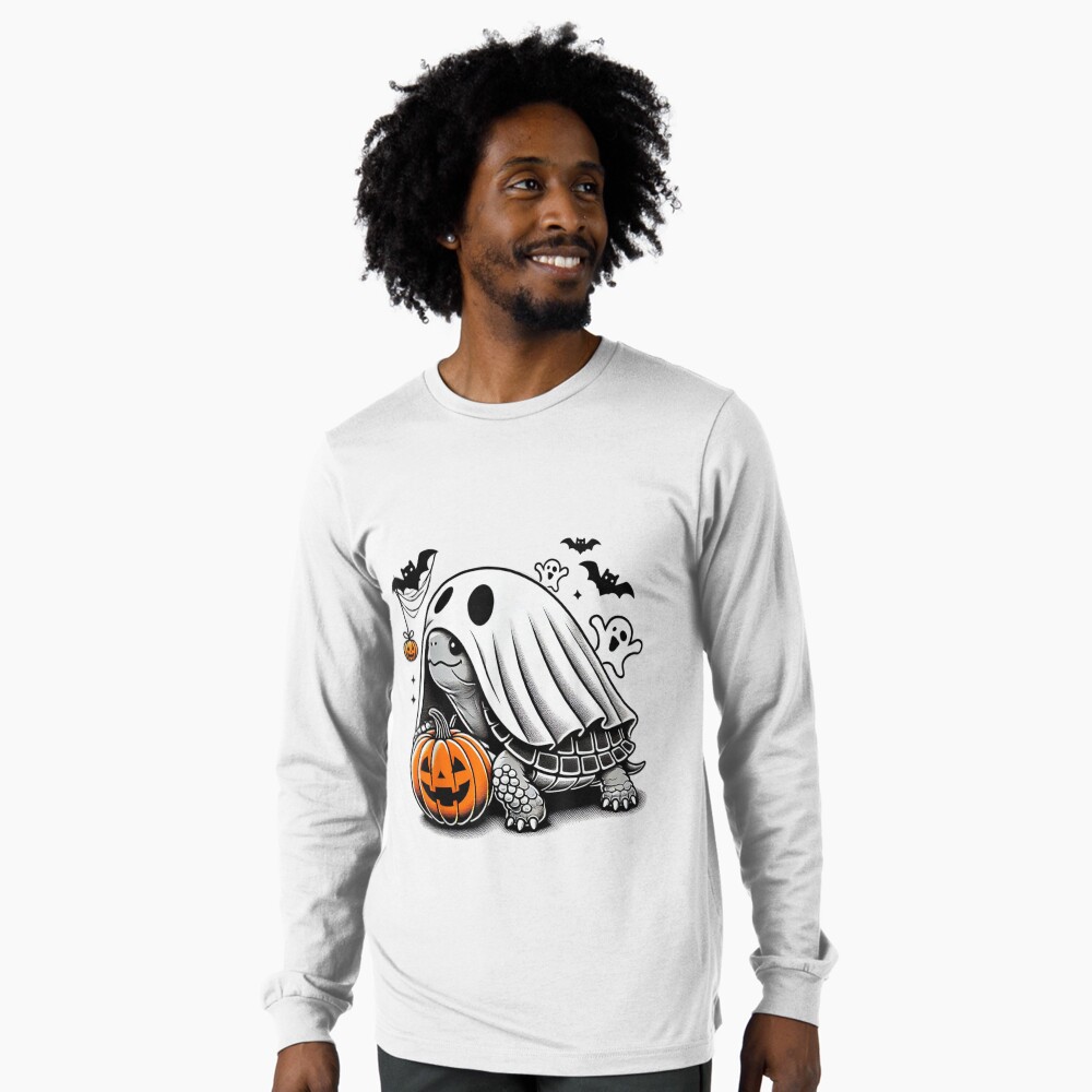 Aperçu de l'œuvre T-shirt manches longues créée et vendue par Suzu Comena.