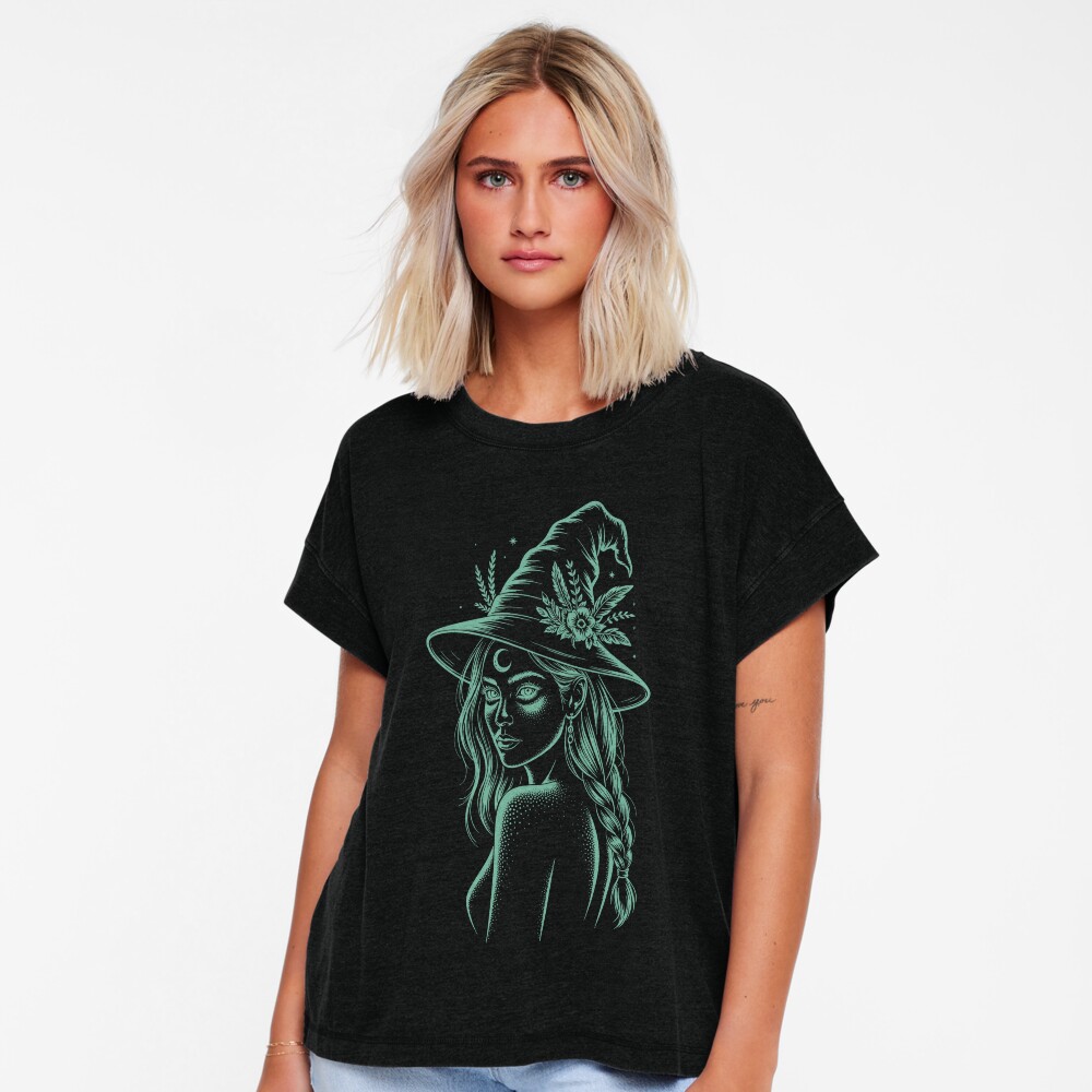 Aperçu de l'œuvre T-shirt décontracté créée et vendue par trixxcreative.