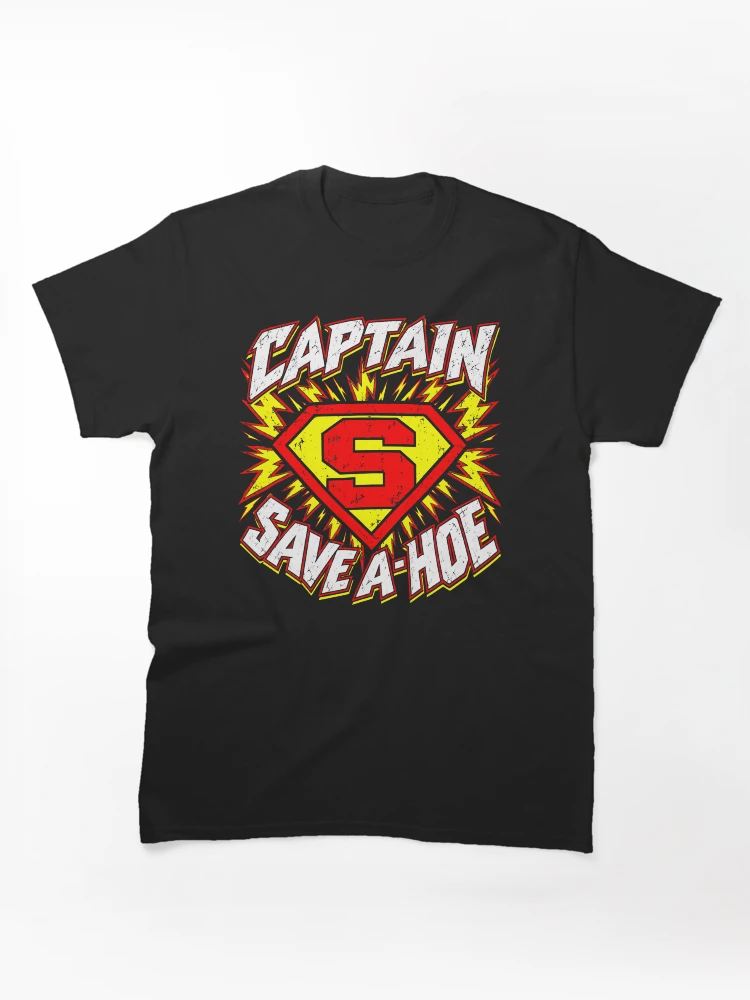 Imagen 1 de 7, Camiseta clásica con la obra Disfraz divertido de Capitán Salva una Azada para Halloween, diseñada y vendida por Pider-Vampire.
