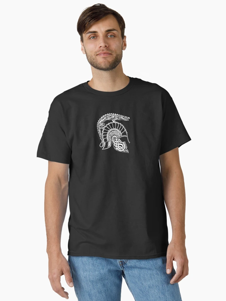 Aperçu 2 sur 7. T-shirt classique avec l'œuvre Casque des Enfants de Hurin (blanc) créée et vendue par allyosaugh.