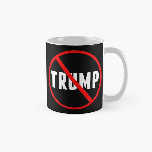 Artikelvorschau, Anti Trump Resist entworfen und verkauft von Epic Love Designs.