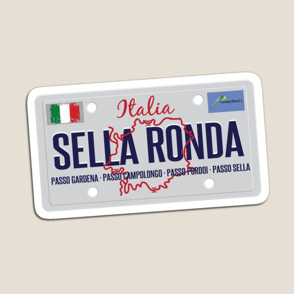 Artikelvorschau, Sella Ronda Dolomites Italy Aufkleber T-Shirt 01 entworfen und verkauft von OuterShellUK.