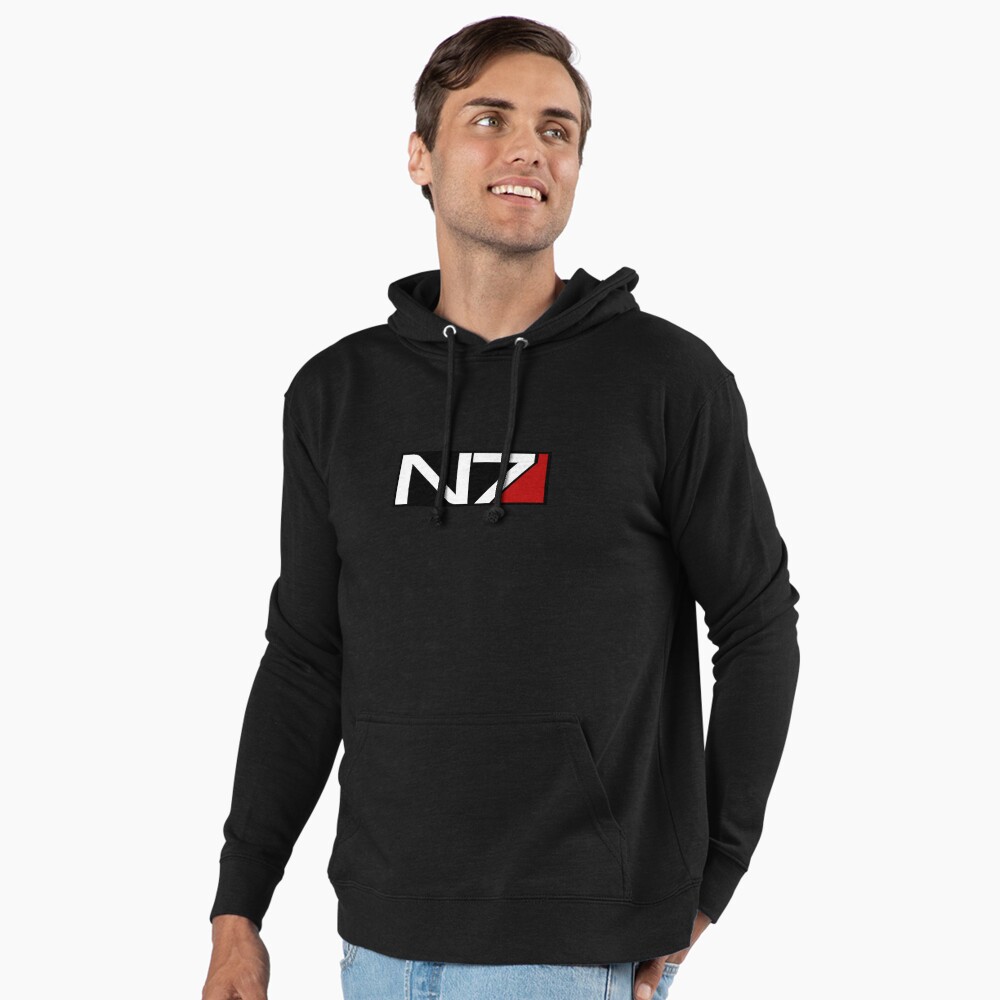 Vista previa del artículo con la obra «Sudadera ligera con capucha», diseñado y vendido por TheHotdish.