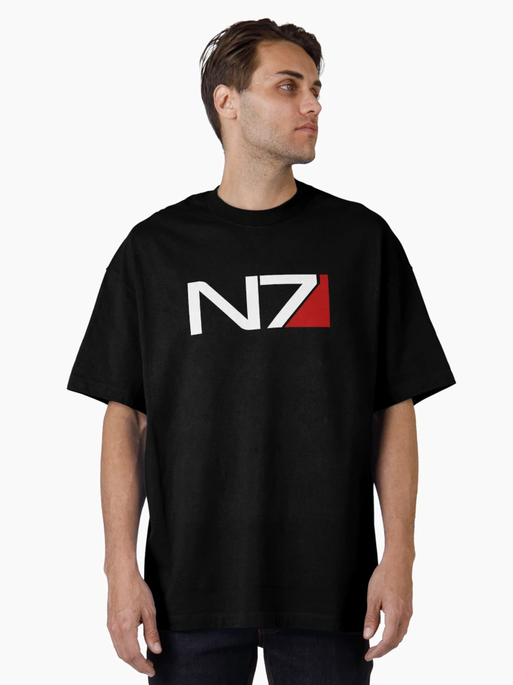 Imagen 2 de 7, Camiseta oversize con la obra almohadas, etc., diseñada y vendida por TheHotdish.