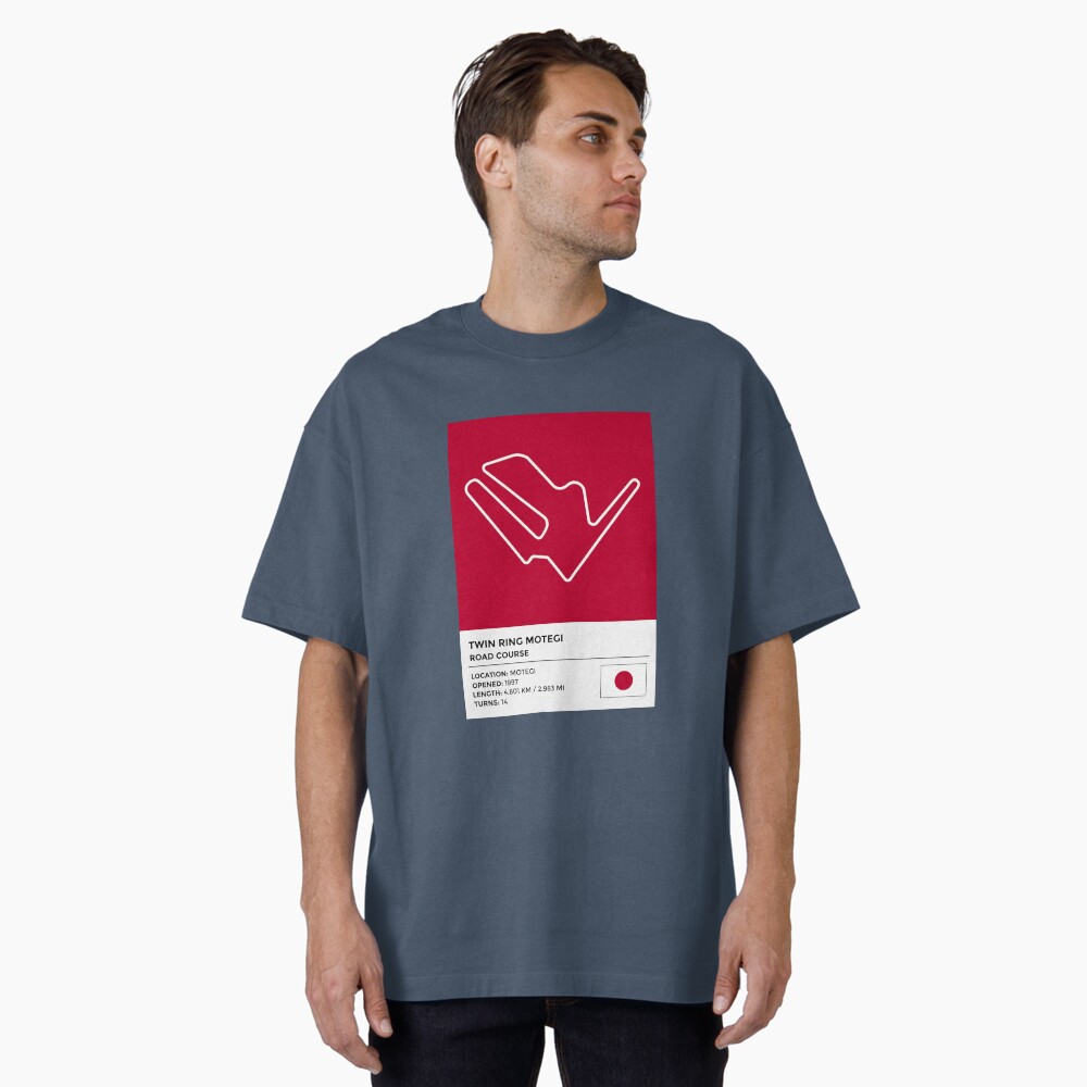 Aperçu de l'œuvre T-shirt oversize créée et vendue par MS80 design.