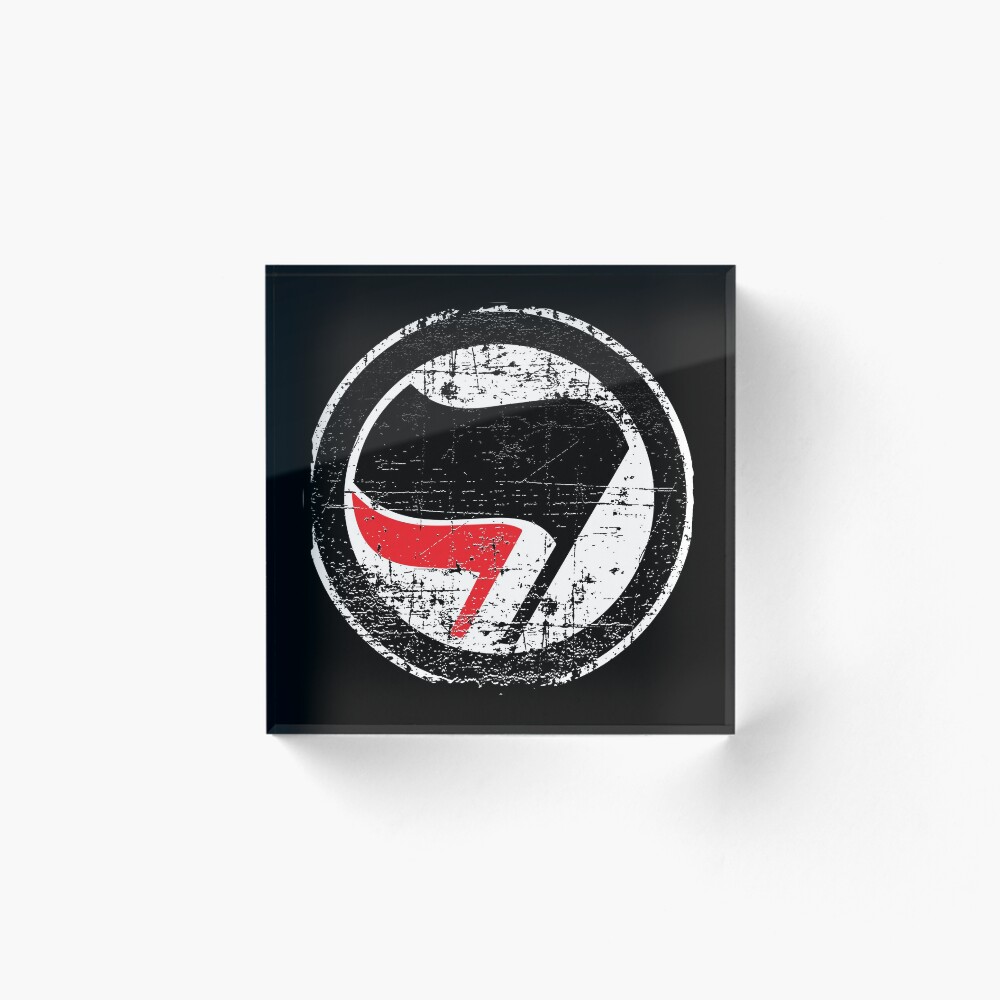 Aperçu de l'œuvre Bloc acrylique créée et vendue par LeftFist.