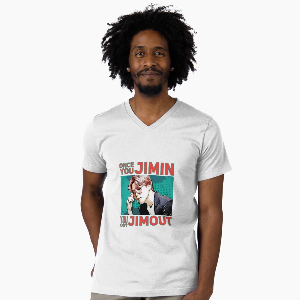 Vista previa del artículo con la obra «Camiseta de cuello en V», diseñado y vendido por kkgoth.
