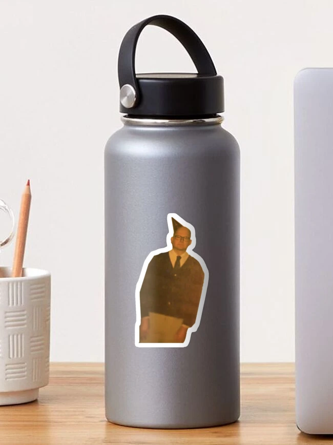 Aperçu 1 sur 3. Sticker avec l'œuvre Joyeux anniversaire Colin Robinson créée et vendue par wickedjawn.