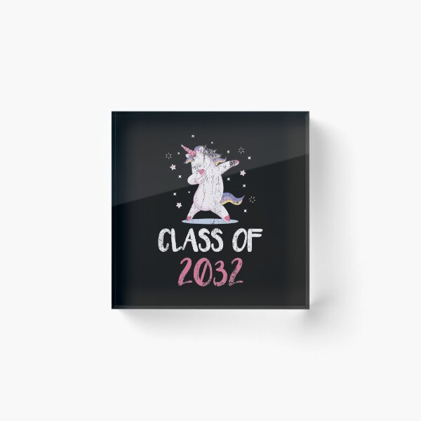 Item preview, Camisa de graduación 2032, clase de 2032 Unicornio, crece conmigo designed and sold by Space Fox.