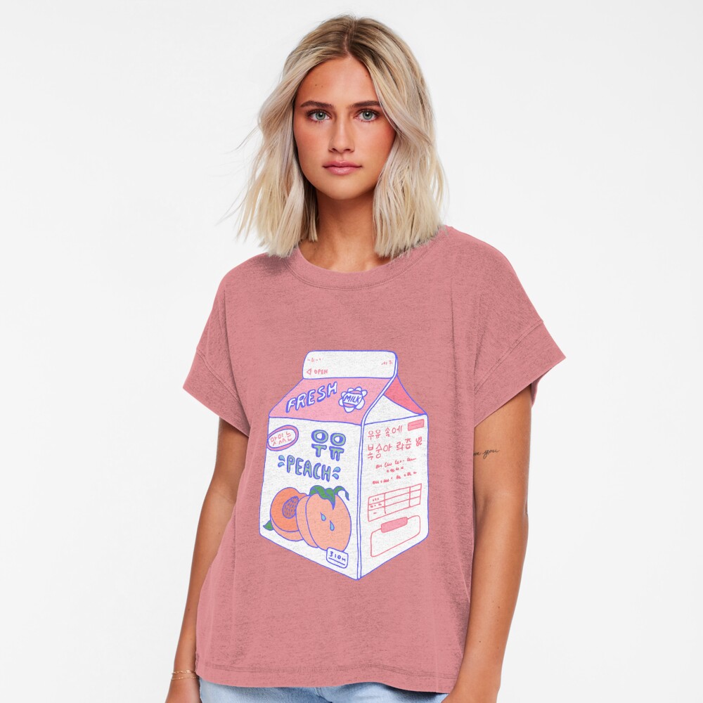 Artikel-Vorschau von Locker geschnittenes T-Shirt, designt und verkauft von Laura OConnor.